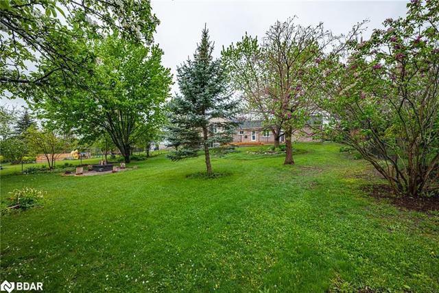 37 West Park Hts, House detached with 3 bedrooms, 2 bathrooms and 8 parking in Georgina ON | Image 44