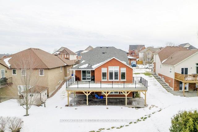 1567 Scollard Cres, House detached with 4 bedrooms, 3 bathrooms and 5 parking in Peterborough ON | Image 31