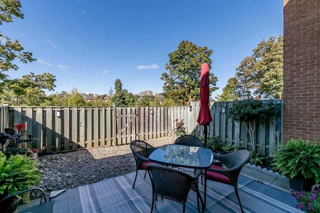 66 - 100 Bridletowne Cir, Townhouse with 3 bedrooms, 2 bathrooms and 2 parking in Toronto ON | Image 16