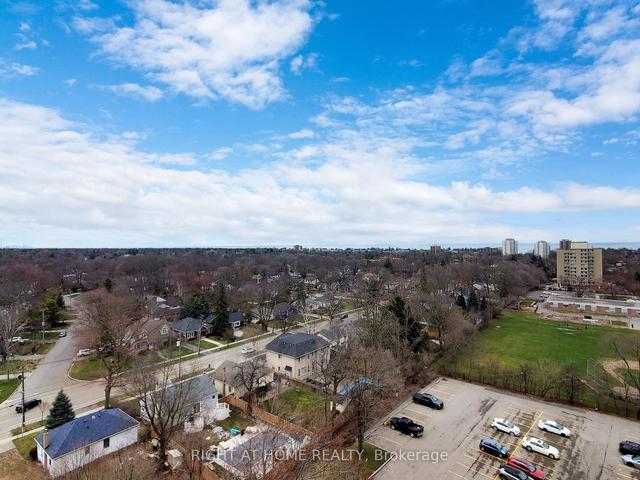 1207 - 20 Speers Rd, Condo with 2 bedrooms, 2 bathrooms and 1 parking in Oakville ON | Image 8