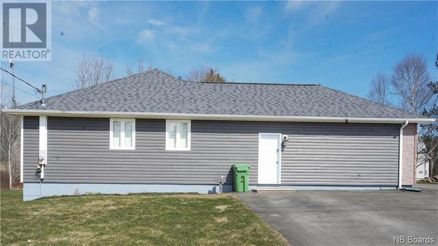 12 Macintosh Cres, House detached with 3 bedrooms, 1 bathrooms and null parking in Gordon NB | Image 3