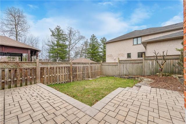 4 Cottonwood Cres, House detached with 6 bedrooms, 4 bathrooms and 6 parking in Cambridge ON | Image 42
