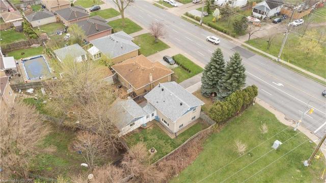 938 Exmouth Street, House detached with 4 bedrooms, 2 bathrooms and null parking in Sarnia ON | Image 25
