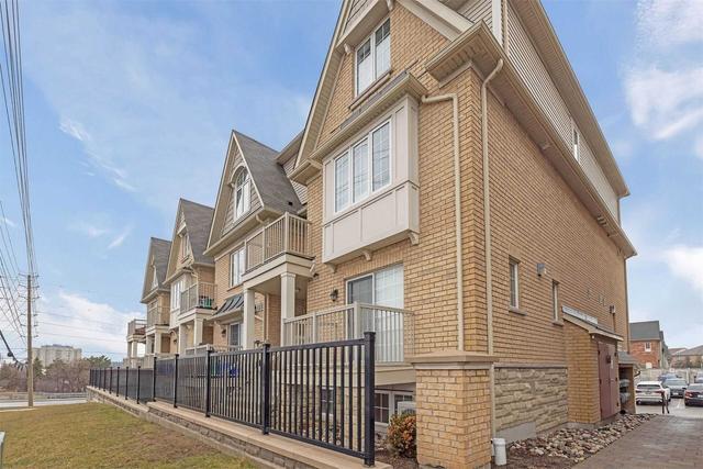 192 Kingston Rd W, Townhouse with 2 bedrooms, 2 bathrooms and 1 parking in Ajax ON | Image 14