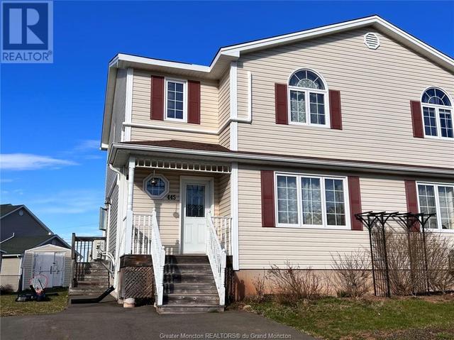445 Twin Oaks Dr, House semidetached with 3 bedrooms, 1 bathrooms and null parking in Moncton NB | Image 2