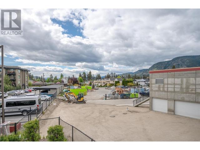 126 - 3363 Wilson St, House attached with 3 bedrooms, 2 bathrooms and 2 parking in Penticton BC | Image 8