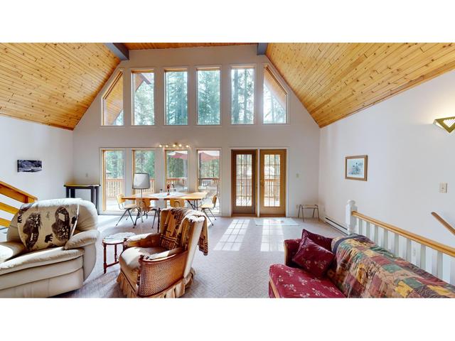 9653 Moyie Shores Estates Rd, House detached with 0 bedrooms, 0 bathrooms and null parking in East Kootenay C BC | Image 37