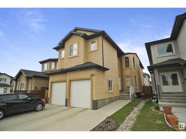 6528 172 Ave Nw, House detached with 4 bedrooms, 3 bathrooms and 4 parking in Edmonton AB | Image 2