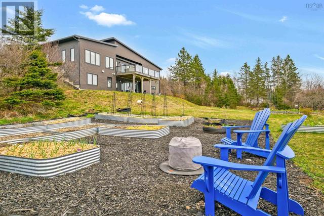 8750 Highway 7, House detached with 3 bedrooms, 2 bathrooms and null parking in Halifax NS | Image 12