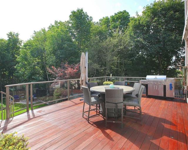 67 Moreau Tr, House detached with 4 bedrooms, 4 bathrooms and 7 parking in Toronto ON | Image 7