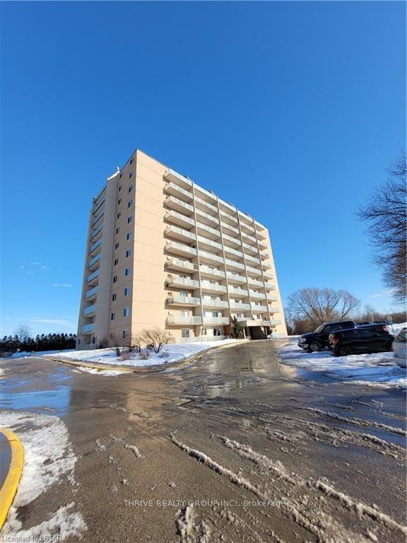 1004 - 573 Mornington Ave, Condo with 2 bedrooms, 1 bathrooms and 1 parking in London ON | Image 1