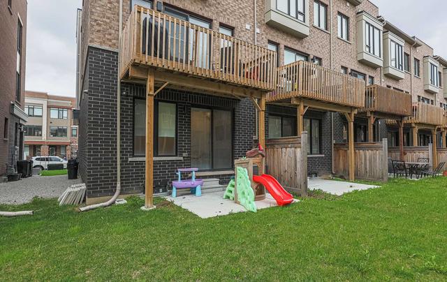 176 Salterton Cir, House attached with 3 bedrooms, 4 bathrooms and 4 parking in Vaughan ON | Image 35