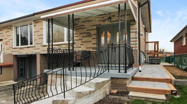 129 Victory Dr, House semidetached with 3 bedrooms, 2 bathrooms and 4 parking in Toronto ON | Image 12