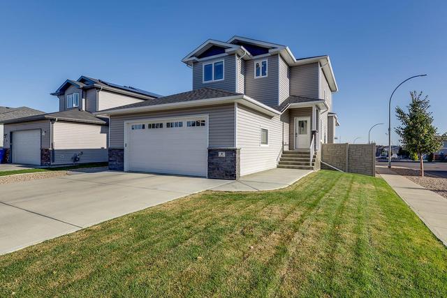 4 Somerside Way Se, House detached with 3 bedrooms, 3 bathrooms and 4 parking in Medicine Hat AB | Image 4