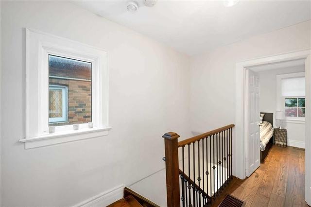 328 St Germain Ave, House semidetached with 3 bedrooms, 2 bathrooms and 2 parking in Toronto ON | Image 15