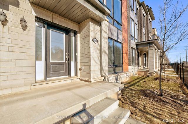 2501 Littlefield Cres, House attached with 3 bedrooms, 3 bathrooms and 4 parking in Oakville ON | Image 12
