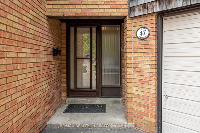 47 Laurie Shepway, Townhouse with 3 bedrooms, 2 bathrooms and 1 parking in Toronto ON | Image 23