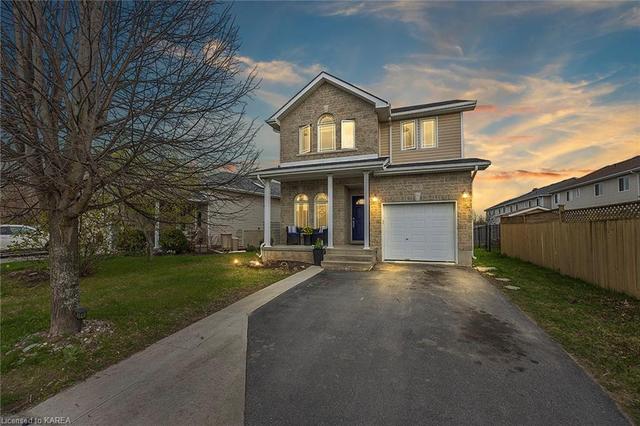 791 Lotus Ave, House detached with 3 bedrooms, 1 bathrooms and 3 parking in Kingston ON | Image 1