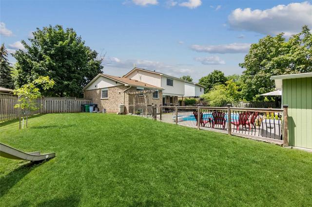 6089 Starfield Cres, House detached with 3 bedrooms, 4 bathrooms and 6 parking in Mississauga ON | Image 6