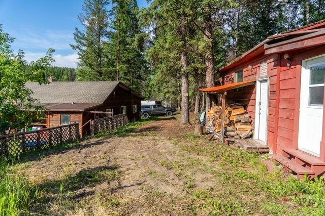 2027 Jim Smith Lake Rd, House detached with 2 bedrooms, 1 bathrooms and null parking in East Kootenay C BC | Image 21