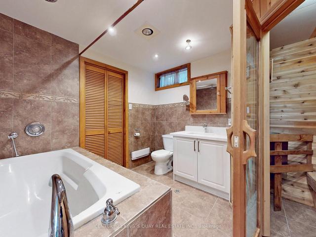 108 Riverbank Dr, House detached with 2 bedrooms, 2 bathrooms and 8 parking in Georgina ON | Image 24