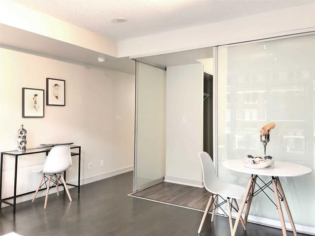 407 - 21 Nelson St, Condo with 1 bedrooms, 1 bathrooms and 0 parking in Toronto ON | Image 19