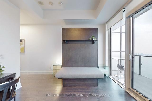 ph05 - 1080 Bay St, Condo with 0 bedrooms, 1 bathrooms and 1 parking in Toronto ON | Image 20