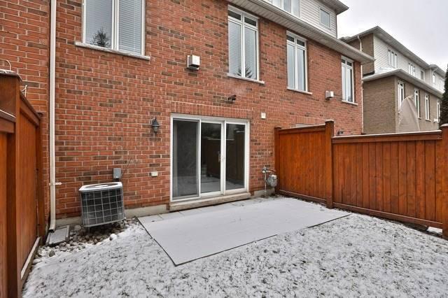 70 - 1169 Dorval Dr, Townhouse with 3 bedrooms, 3 bathrooms and 1 parking in Oakville ON | Image 16