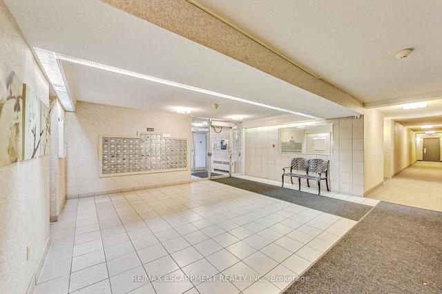 409 - 1964 Main St W, Condo with 3 bedrooms, 2 bathrooms and 1 parking in Hamilton ON | Image 33