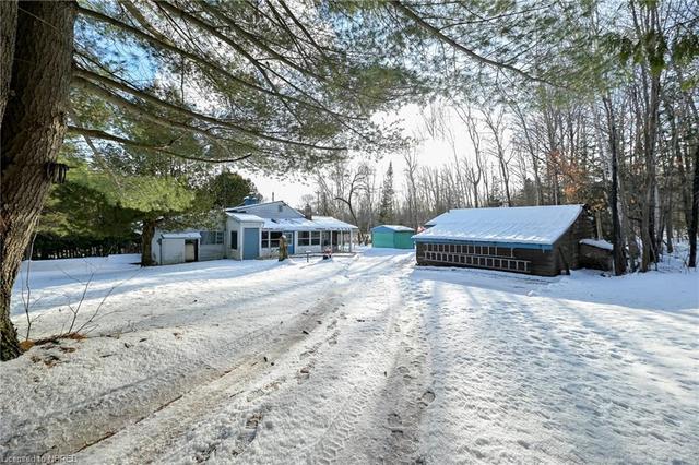 5250 Hwy 63, House detached with 3 bedrooms, 2 bathrooms and 6 parking in North Bay ON | Image 41
