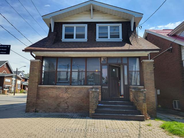3 upper - 719 Coxwell Ave, House detached with 1 bedrooms, 1 bathrooms and 0 parking in Toronto ON | Image 3