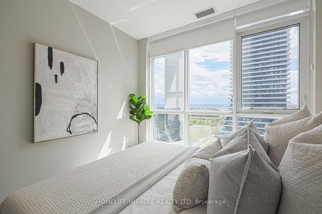 1110 - 65 Annie Craig Dr, Condo with 2 bedrooms, 2 bathrooms and 1 parking in Toronto ON | Image 21