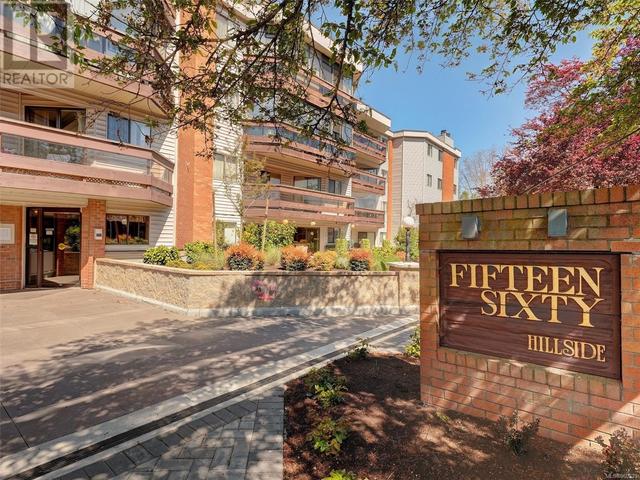 214 - 1560 Hillside Ave, Condo with 2 bedrooms, 2 bathrooms and 1 parking in Victoria BC | Image 23