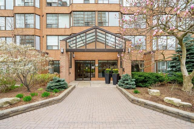 204 - 1270 Maple Crossing Blvd, Condo with 2 bedrooms, 2 bathrooms and 1 parking in Burlington ON | Image 12
