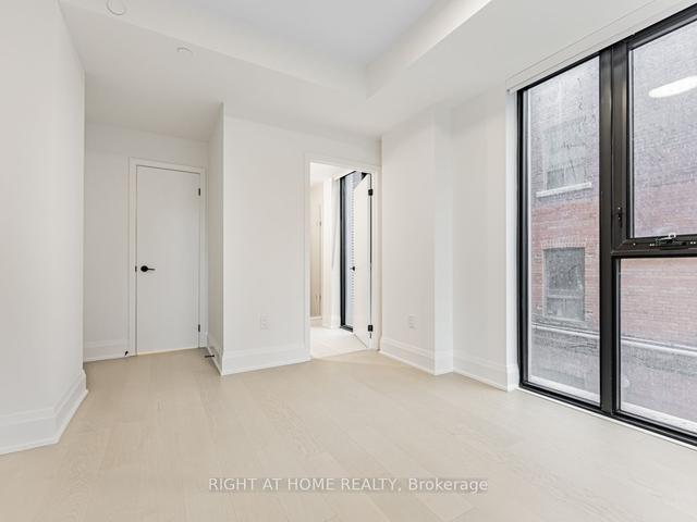 207 - 123 Portland St, Condo with 2 bedrooms, 2 bathrooms and 0 parking in Toronto ON | Image 19