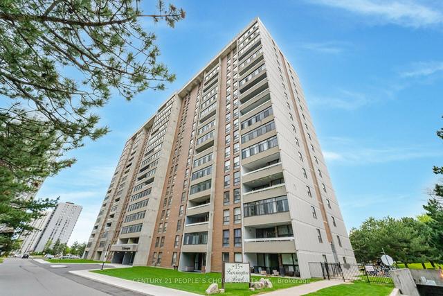 1508 - 15 Kensington Rd, Condo with 3 bedrooms, 2 bathrooms and 1 parking in Brampton ON | Image 1