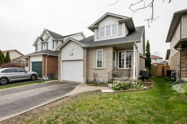 12 Whittaker Cres, House detached with 2 bedrooms, 2 bathrooms and 3 parking in Cambridge ON | Image 12