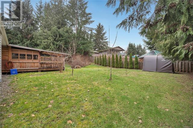 4199 Enquist Rd, House detached with 3 bedrooms, 2 bathrooms and 10 parking in Strathcona D (Oyster Bay   Buttle Lake) BC | Image 42