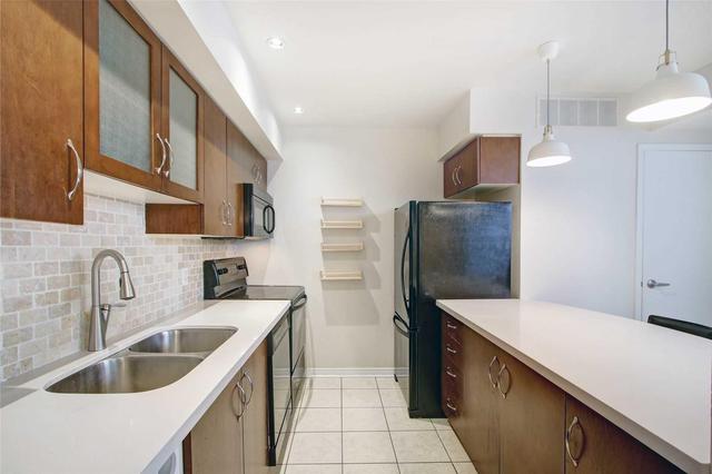 TH1010 - 54 East Liberty St, Townhouse with 1 bedrooms, 2 bathrooms and 1 parking in Toronto ON | Image 5