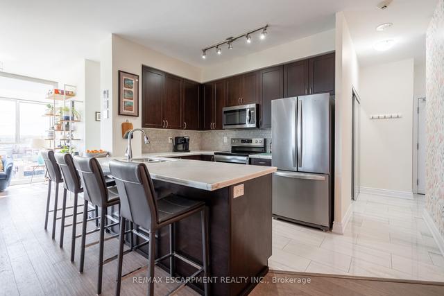 404 - 1940 Ironstone Dr, Condo with 2 bedrooms, 2 bathrooms and 2 parking in Burlington ON | Image 36