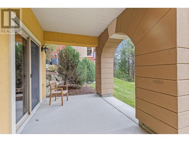 127 - 1795 Country Club Dr, House attached with 2 bedrooms, 2 bathrooms and null parking in Kelowna BC | Image 27