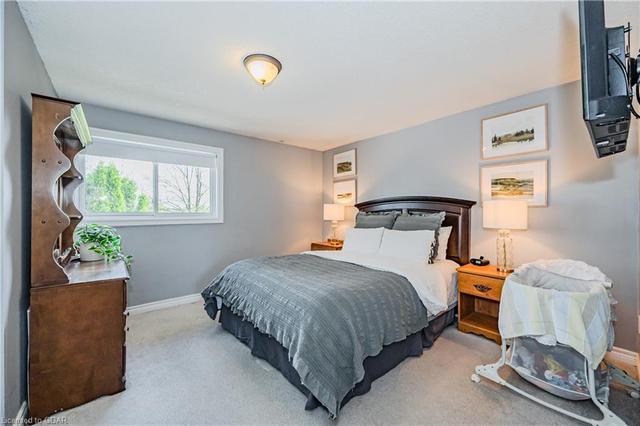 367 Auden Rd N, House detached with 3 bedrooms, 2 bathrooms and 4 parking in Guelph ON | Image 9