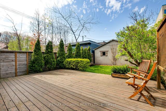 70 Dearbourne Ave, House detached with 4 bedrooms, 2 bathrooms and 2 parking in Toronto ON | Image 21
