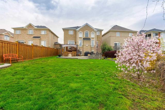 13 Tennant Dr, House detached with 4 bedrooms, 4 bathrooms and 4 parking in Brampton ON | Image 19
