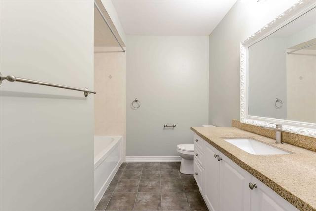 14 Via Toscana, House attached with 3 bedrooms, 4 bathrooms and 3 parking in Vaughan ON | Image 22