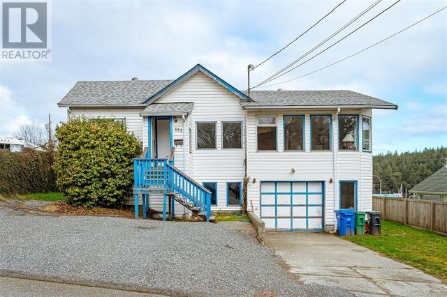 104 St George St, House detached with 3 bedrooms, 1 bathrooms and 6 parking in Nanaimo BC | Image 1