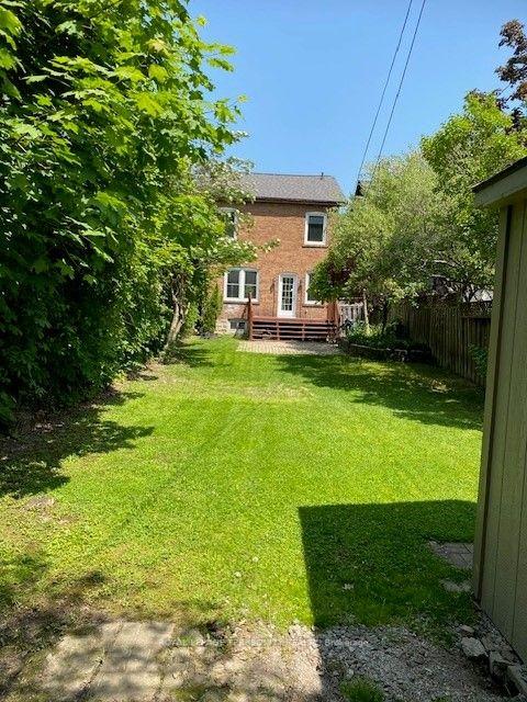 131 Stibbard Ave, House detached with 3 bedrooms, 2 bathrooms and 1 parking in Toronto ON | Image 9