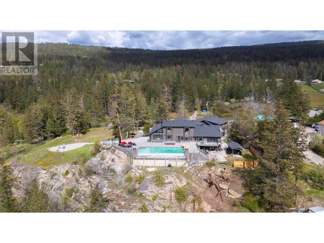 5774 Deadpine Dr, House detached with 6 bedrooms, 5 bathrooms and 3 parking in Central Okanagan BC | Image 67