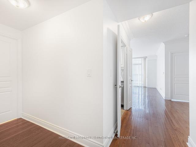 719 - 10 Delisle Ave, Condo with 2 bedrooms, 2 bathrooms and 1 parking in Toronto ON | Image 15