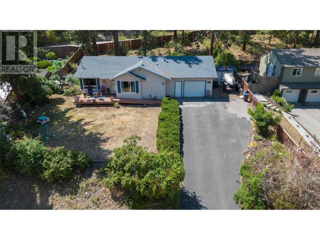 3194 Mcleod Rd, House detached with 3 bedrooms, 2 bathrooms and 4 parking in West Kelowna BC | Image 31